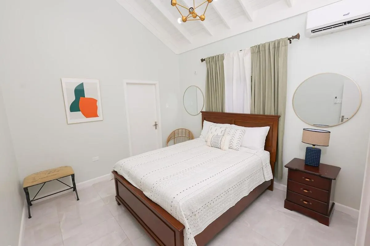 Charming Retreat Beach Access Saint Annʼs Bay 0*,  Jamajka